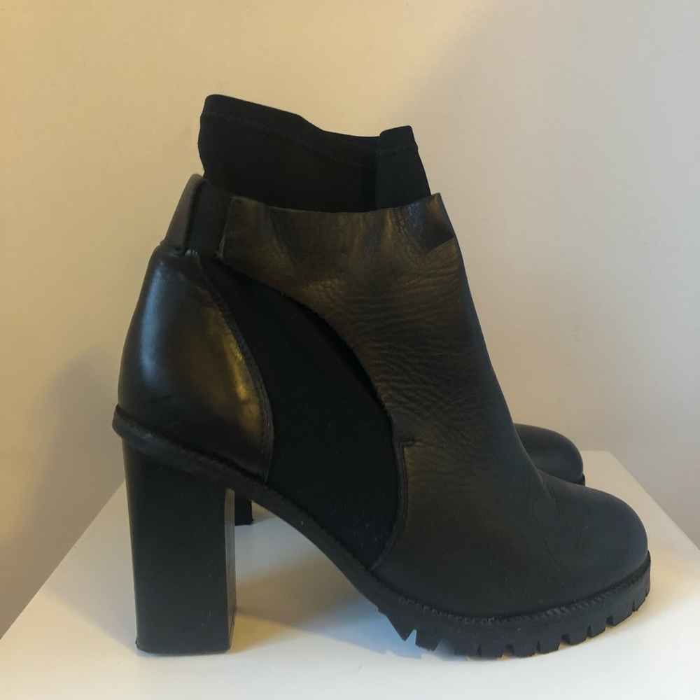 Kenneth Cole Sock leather boots